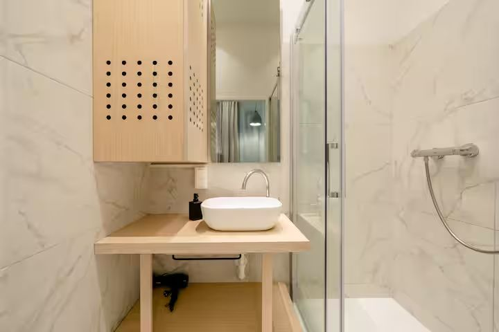 Apartment 22 - 9