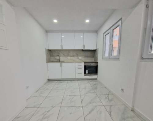 Nice Single Bedroom close to Faculty of Sciences and Technology of the University of Coimbra - Gallery - 2