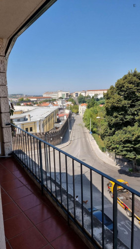 Nice Single Bedroom close to University of Coimbra - Gallery - 10