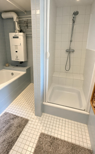Spacious 5-Bedroom Apartment in Central Frankfurt | Zeil - Gallery - 6