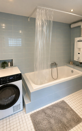 Spacious 5-Bedroom Apartment in Central Frankfurt | Zeil - Gallery - 7