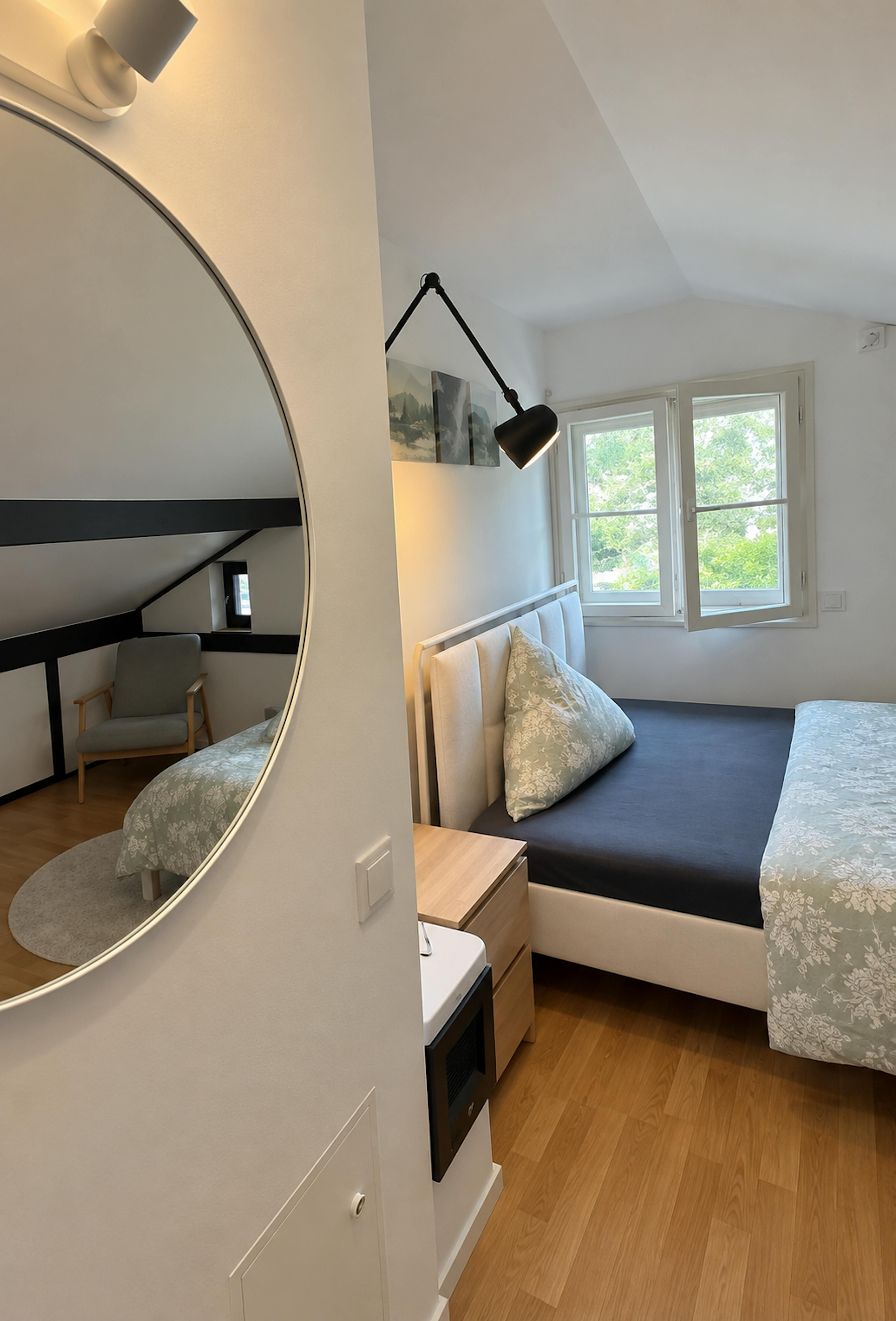 Spacious 5-Bedroom Apartment In Central Frankfurt | Zeil - 20
