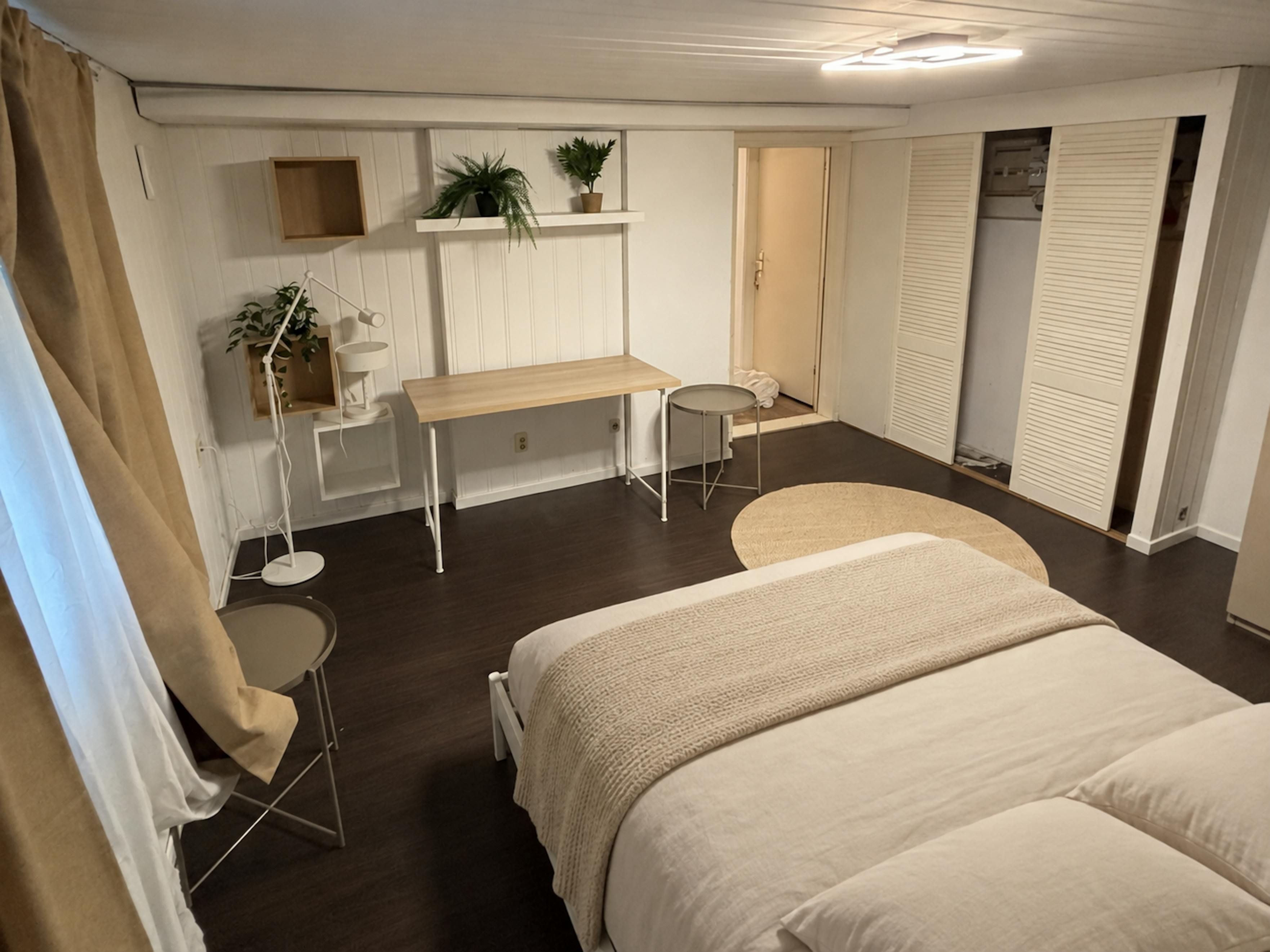 Spacious 5-Bedroom Apartment In Central Frankfurt | Zeil - 16
