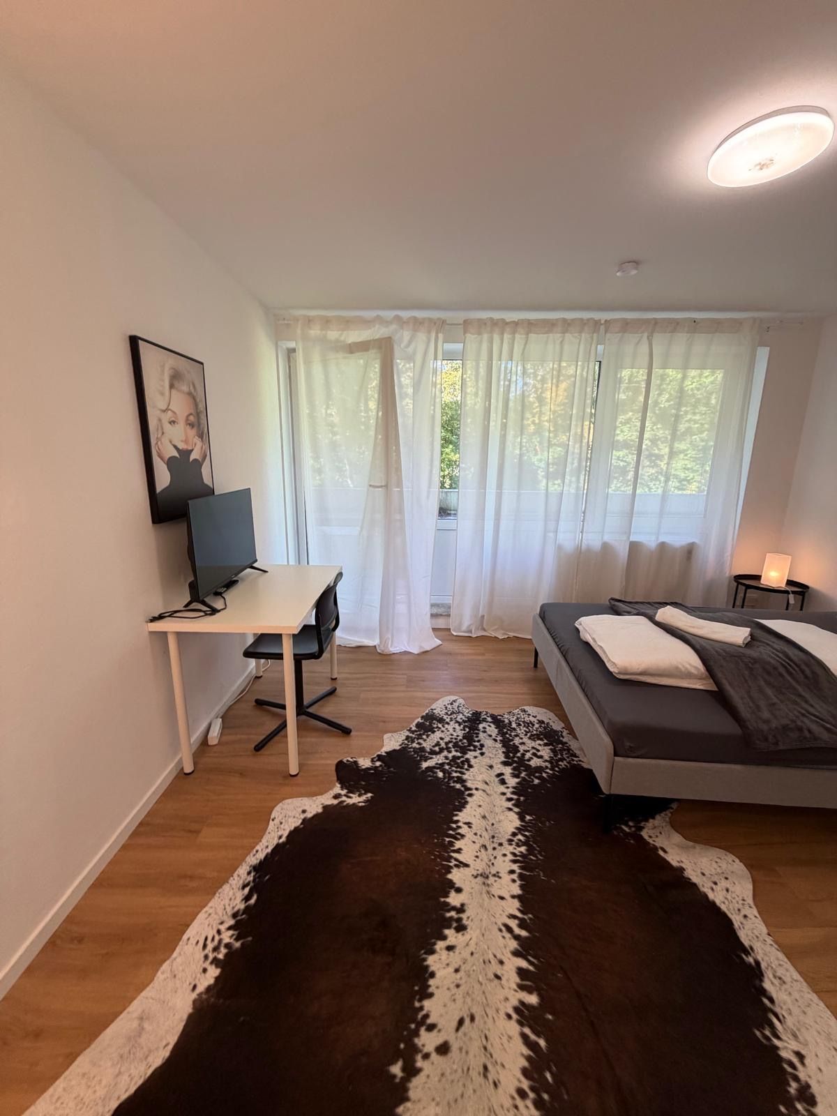 Spacious 4-Bedroom Apartment In Central Frankfurt | Zeil - 20