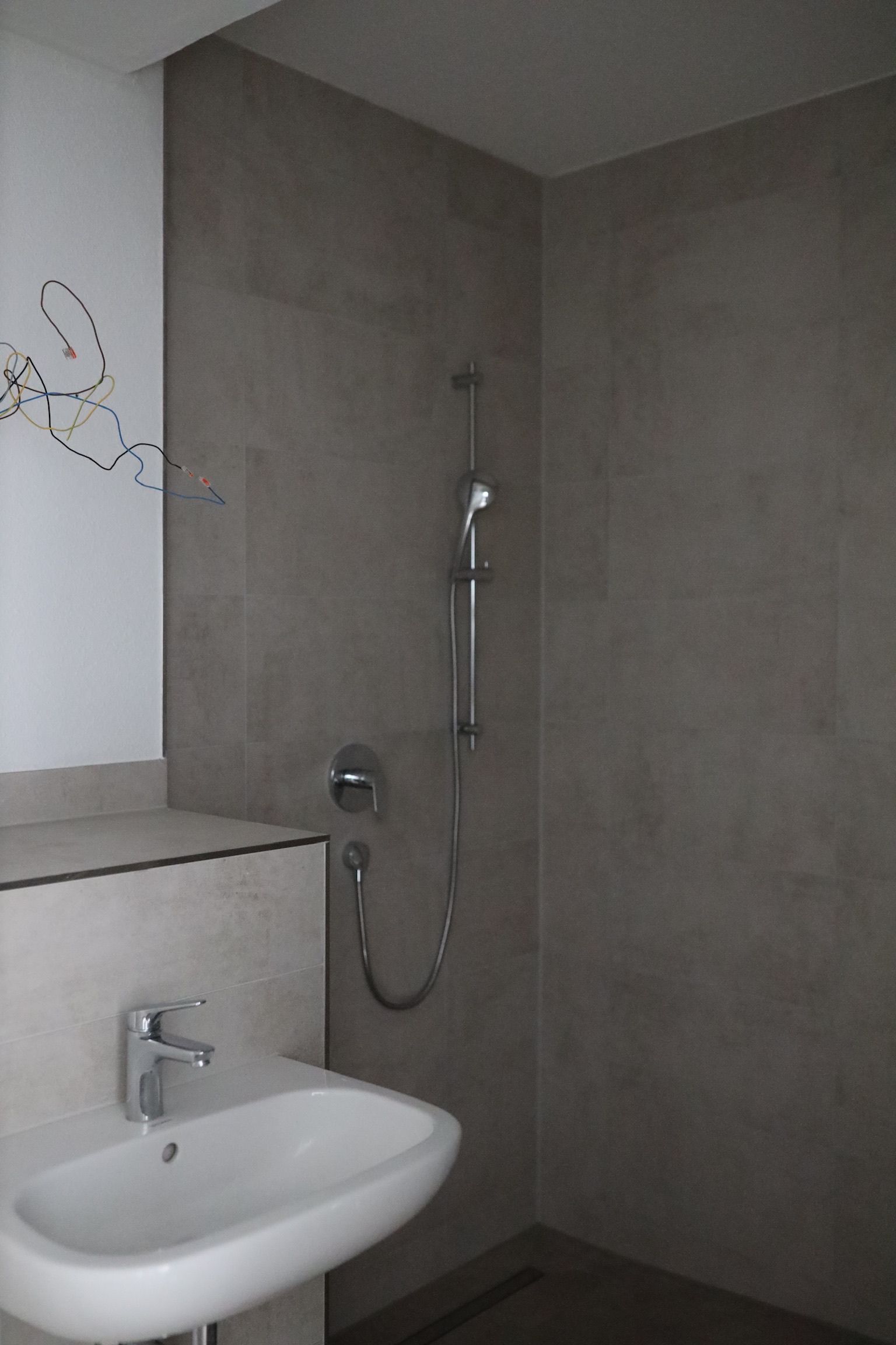 Modern & Fully Furnished Apartment In Albstadt – Ideal For Business Travelers & Commuters - 3