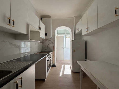 Apartment in Rua Vieira Lusitano, Lisboa for 70 m² with 2 bedrooms - Gallery - 2
