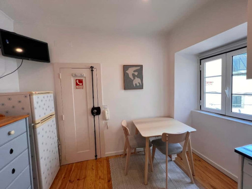 Apartment in Beco das Cruzes, Lisboa for 22 m² - Gallery - 21