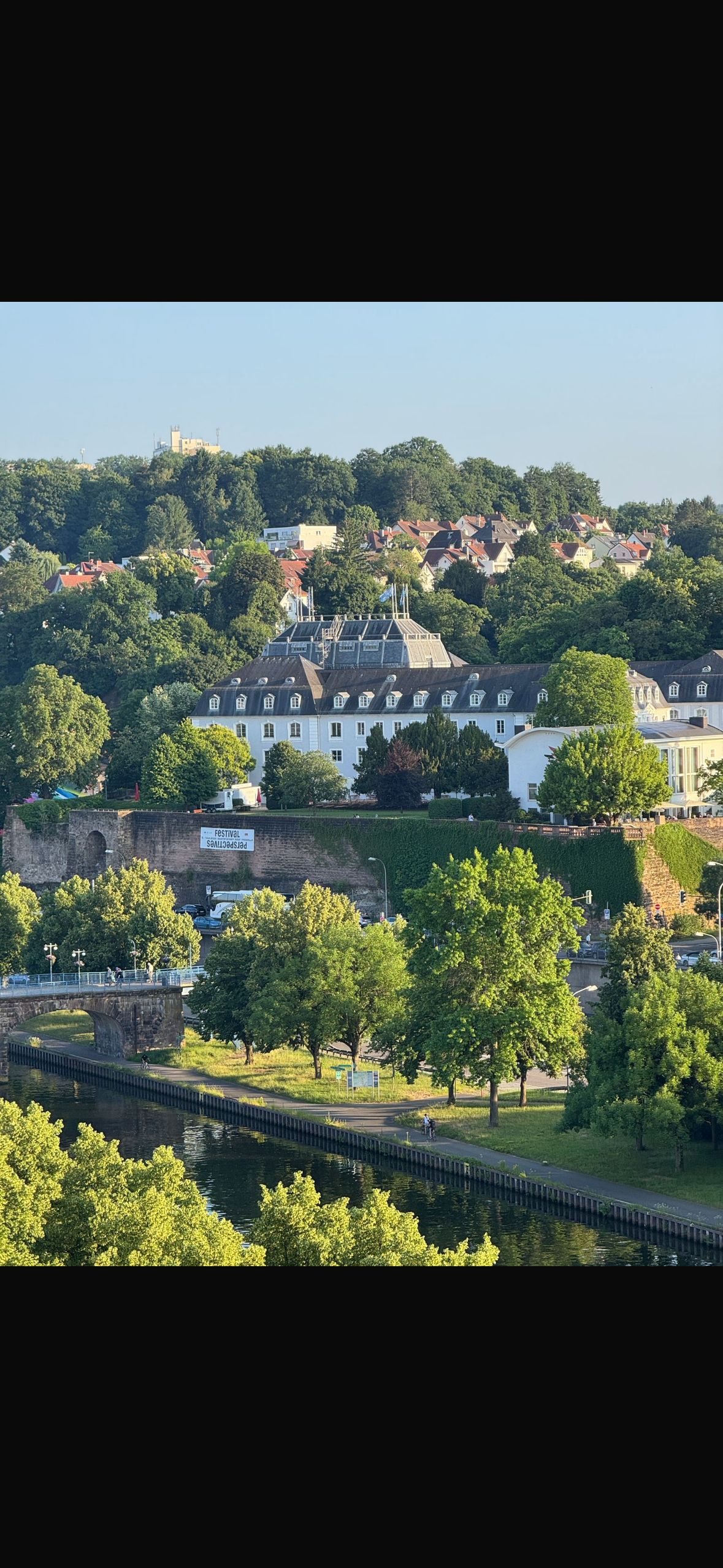 Charming Apartment Directly On The Saar – With Castle View - 7