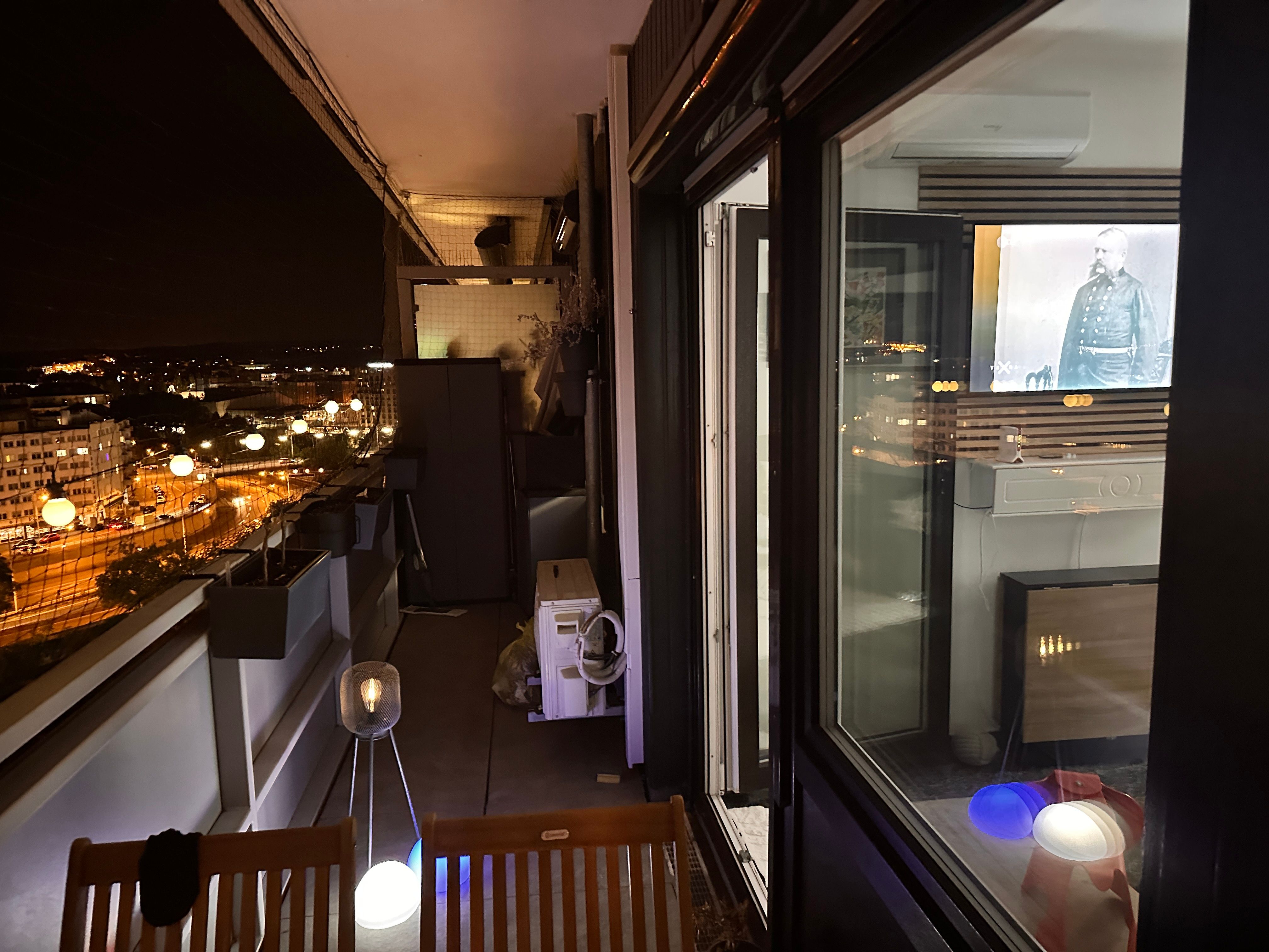 Charming Apartment Directly On The Saar – With Castle View - 27