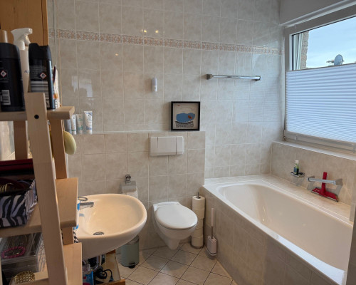 Cologne by day, nature by night – fully furnished 2.5-room apartment with balcony and underground parking - Gallery - 13