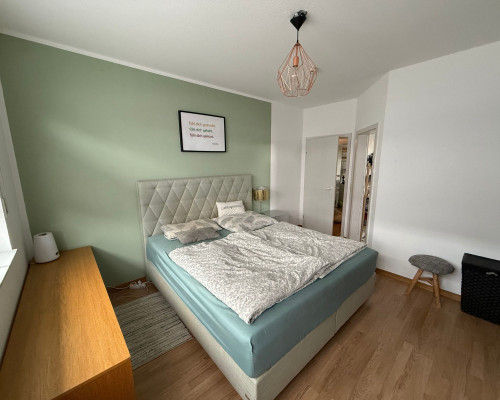 Cologne by day, nature by night – fully furnished 2.5-room apartment with balcony and underground parking - Gallery - 3