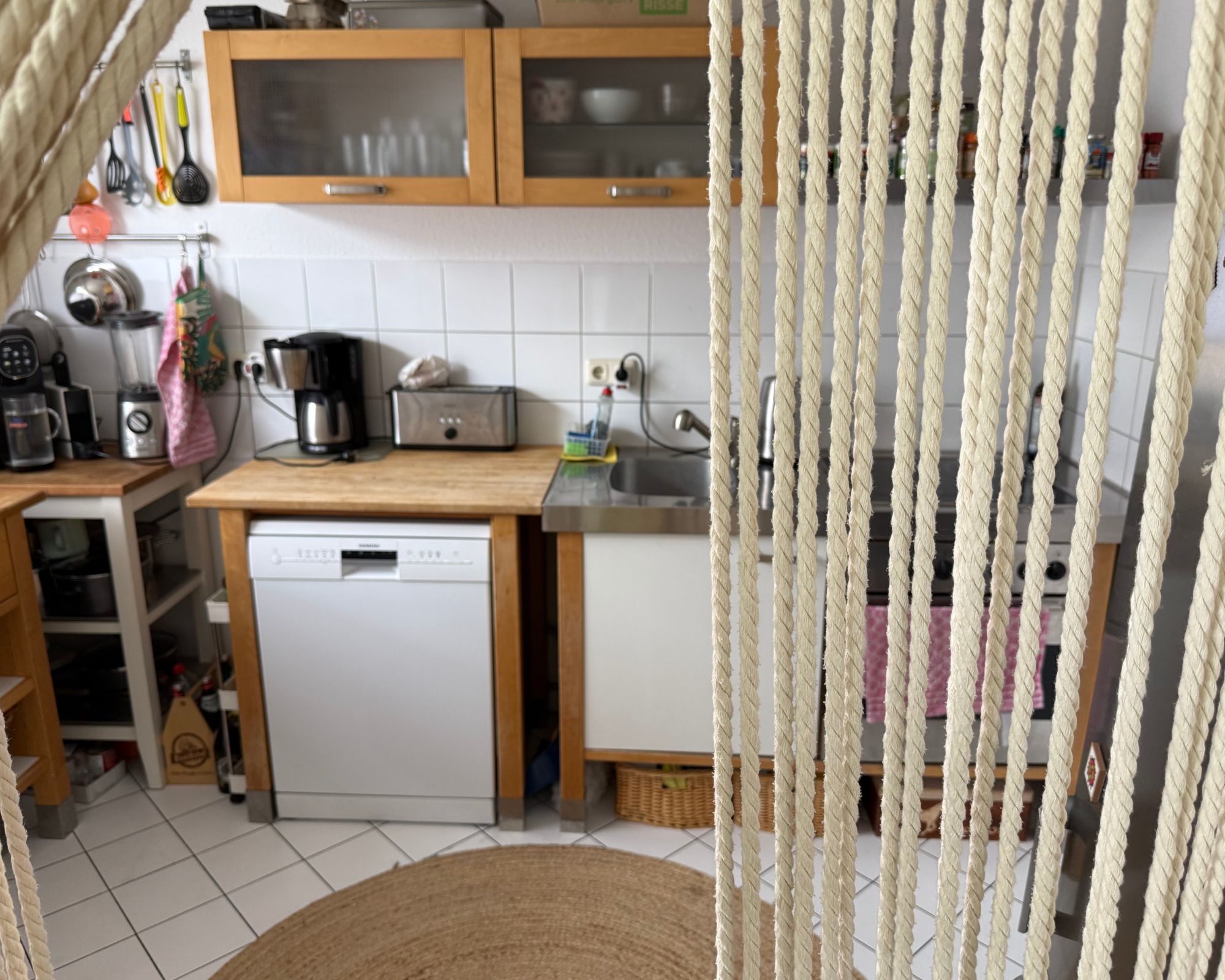 Cologne By Day, Nature By Night – Fully Furnished 2.5-Room Apartment With Balcony And Underground Pa - 15