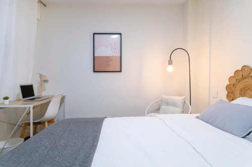 Habitación 3 en Pablo Iglesias 29, Alicante - Gallery - 3