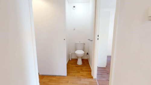 Room in Rue Lamothe, Lyon for 82 m² with 5 bedrooms - Gallery - 13