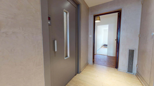 Room in Rue Lamothe, Lyon for 82 m² with 5 bedrooms - Gallery - 8