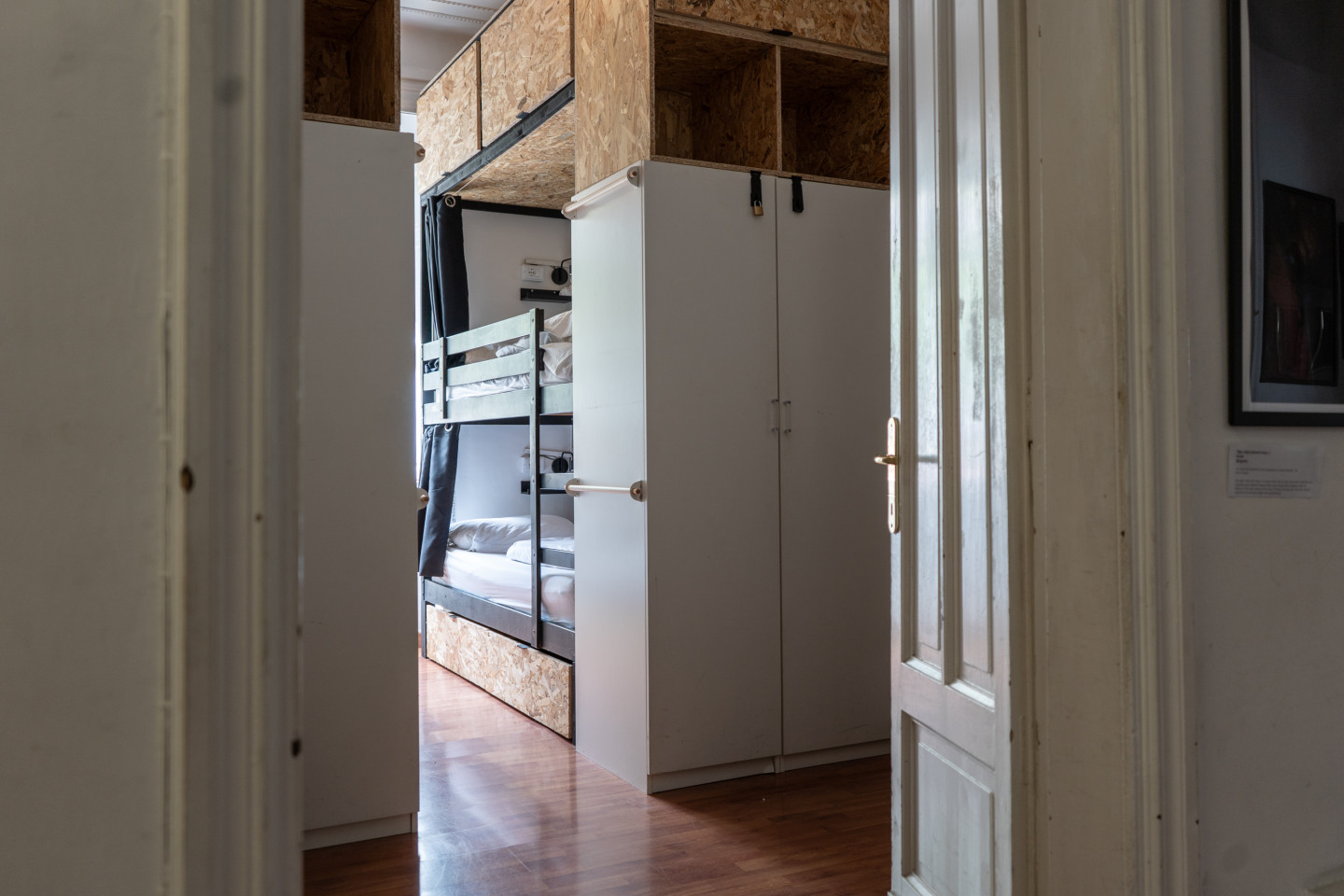 Bed In A 4-Bed Mixed Gender Room - Roman-style apartment near La Scalea del Tamburino - Gallery - 12