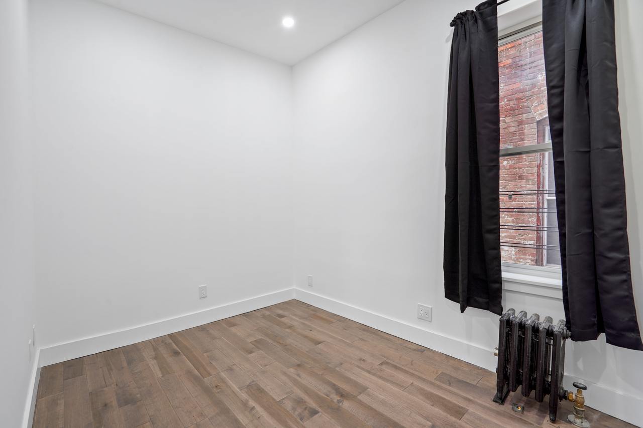 #379: Prospect Lefferts Gardens - Full Bedroom B - 17