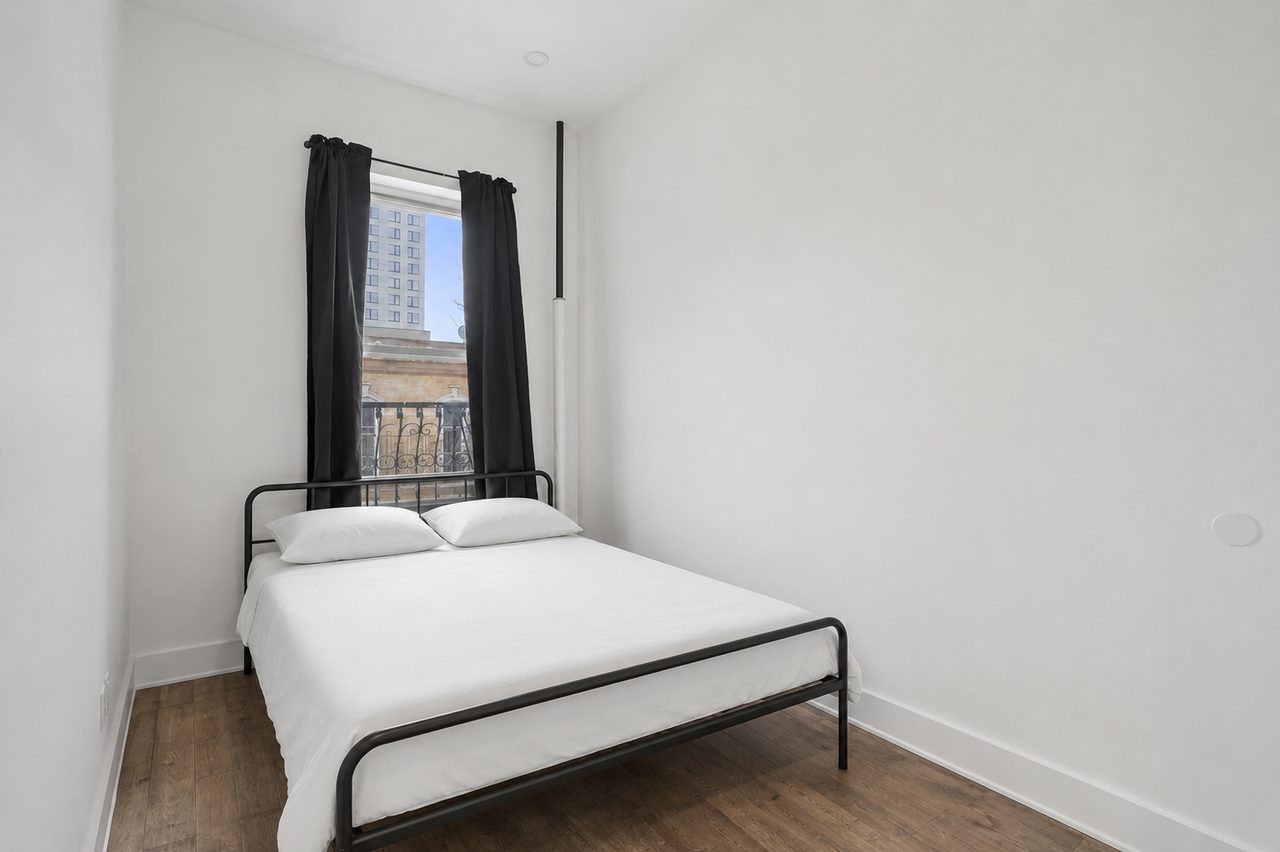 #379: Prospect Lefferts Gardens - Full Bedroom C - 19