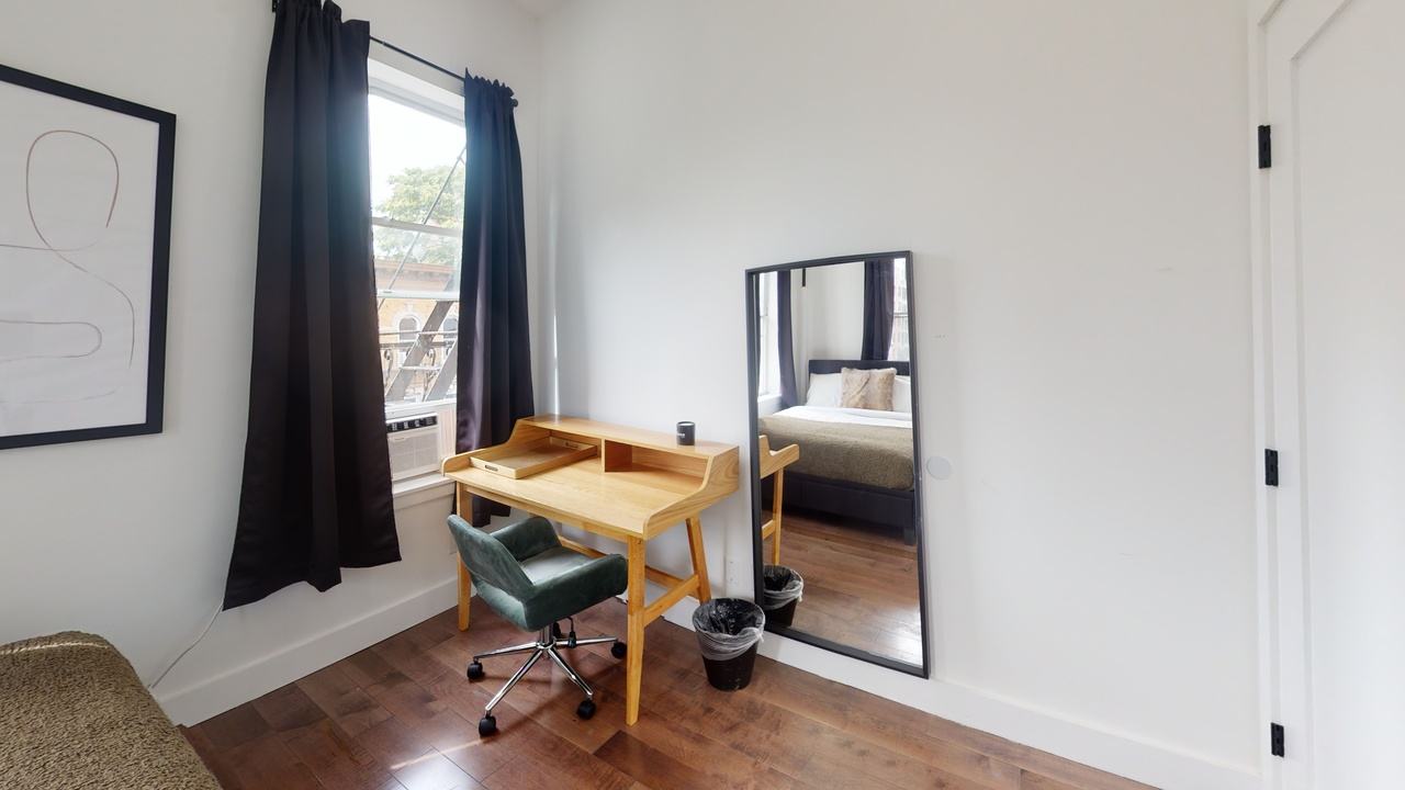 #379: Prospect Lefferts Gardens - Queen Bedroom D - 20