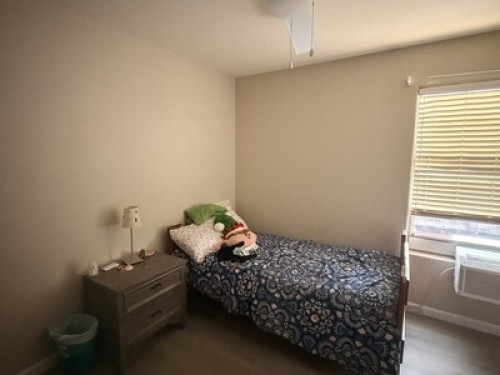 Private bedroom available 