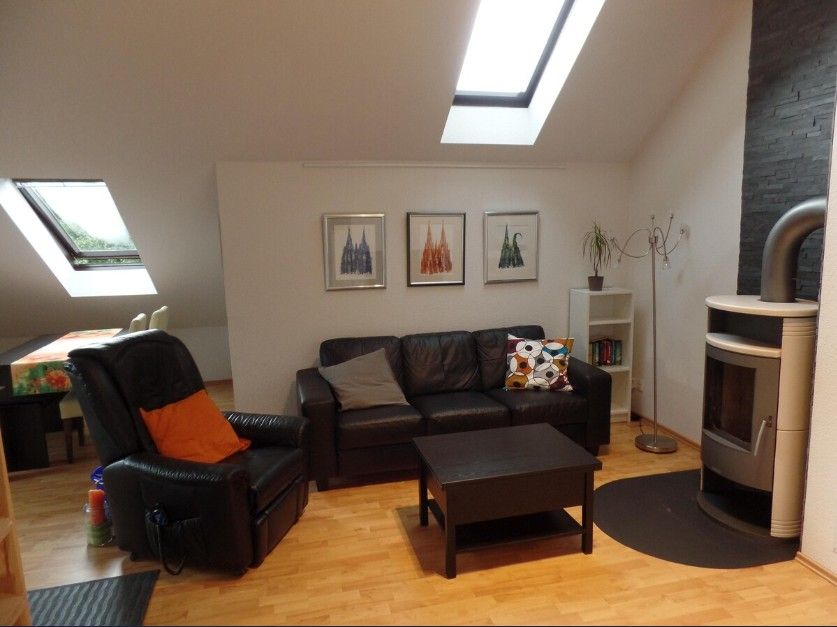 Bright Attic Studio In Cologne-Höhenhaus With Balcony And WiFi - 7