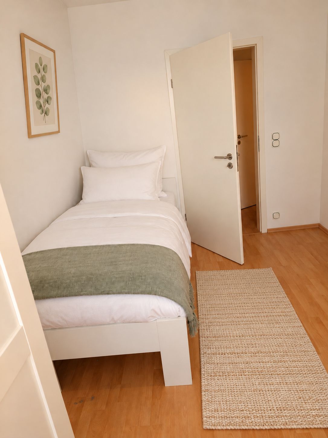 4 Bedrom Apartment With Kitchen And 2 Bathrooms - 8