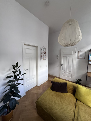 Stylish (Renovated) Period Apartment for Temporary Rent – 1 Min. to Train, Fully Furnished - Gallery - 4