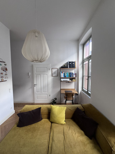Stylish (Renovated) Period Apartment for Temporary Rent – 1 Min. to Train, Fully Furnished - Gallery - 5