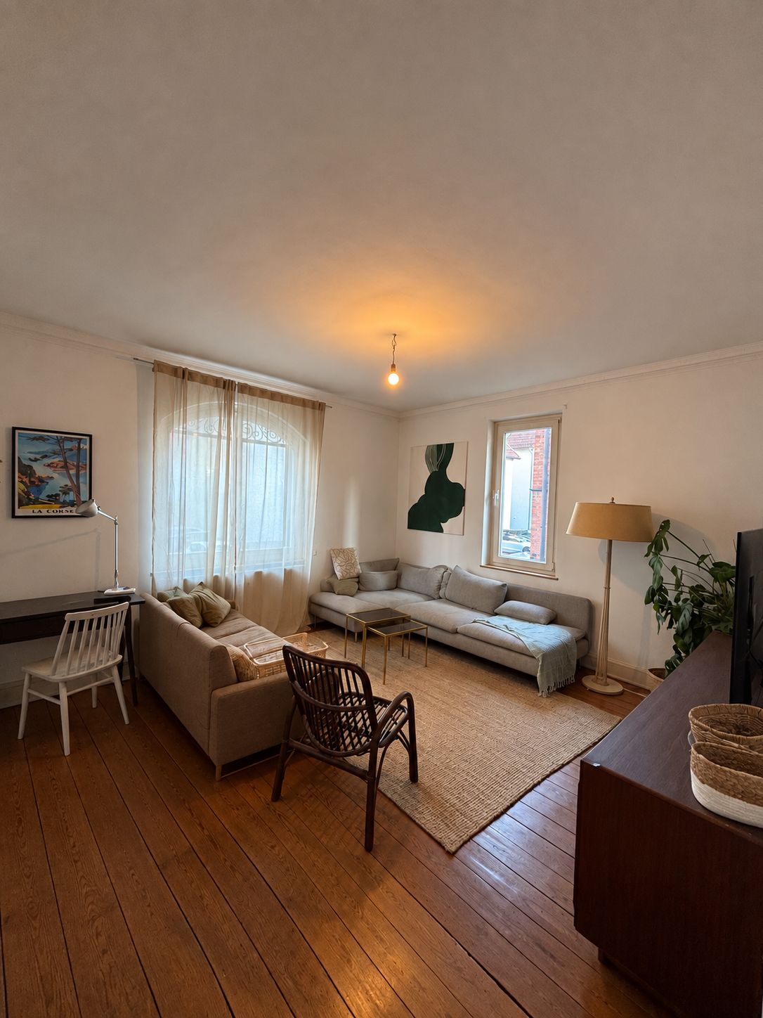 Furnished 3-Room Period Apartment With Workspace, Jan To Apr 2027 - 10