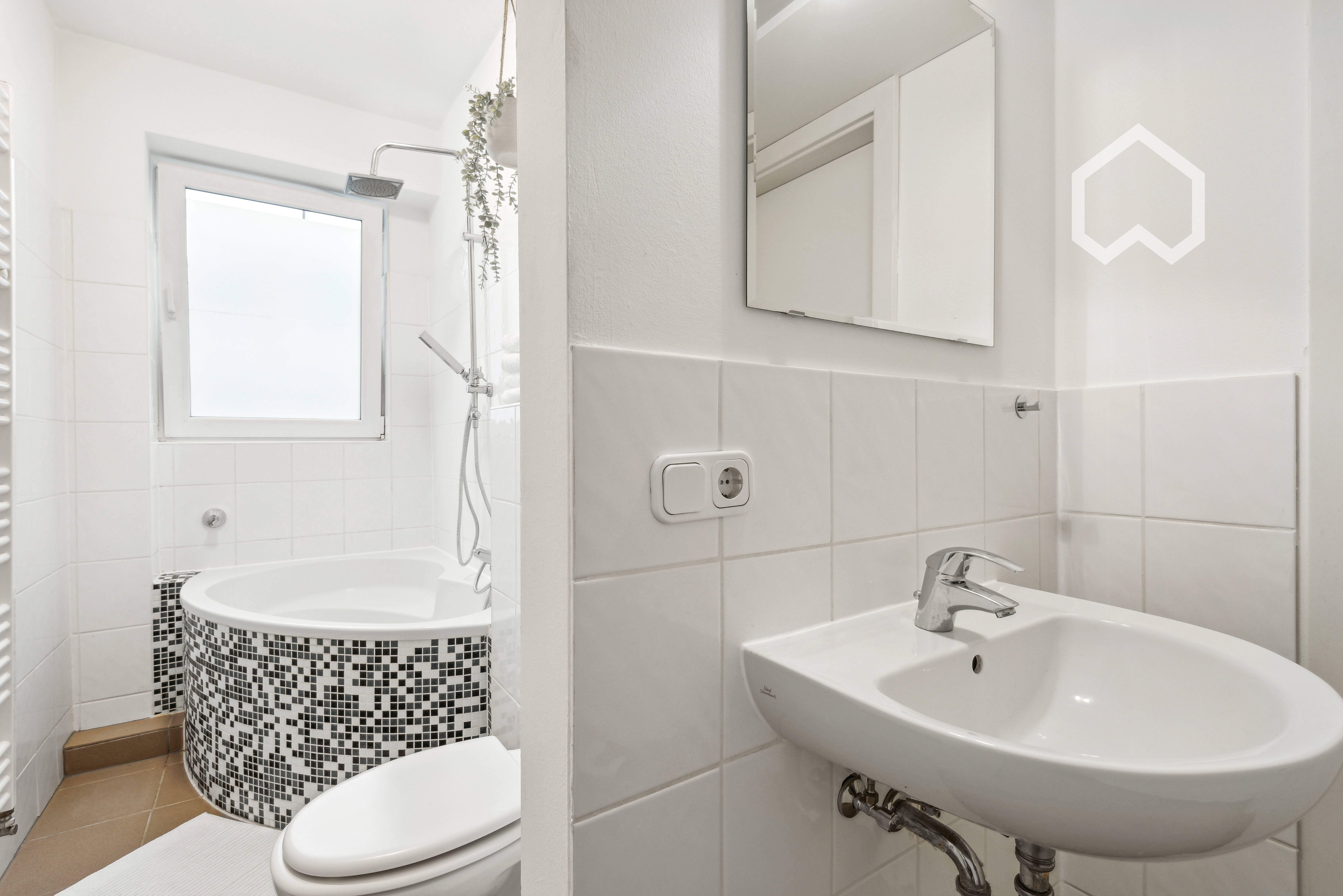 Spacious Maisonette Apartment In Düsseldorf-Bilk - 77sqm Of Comfort And Style! - 5