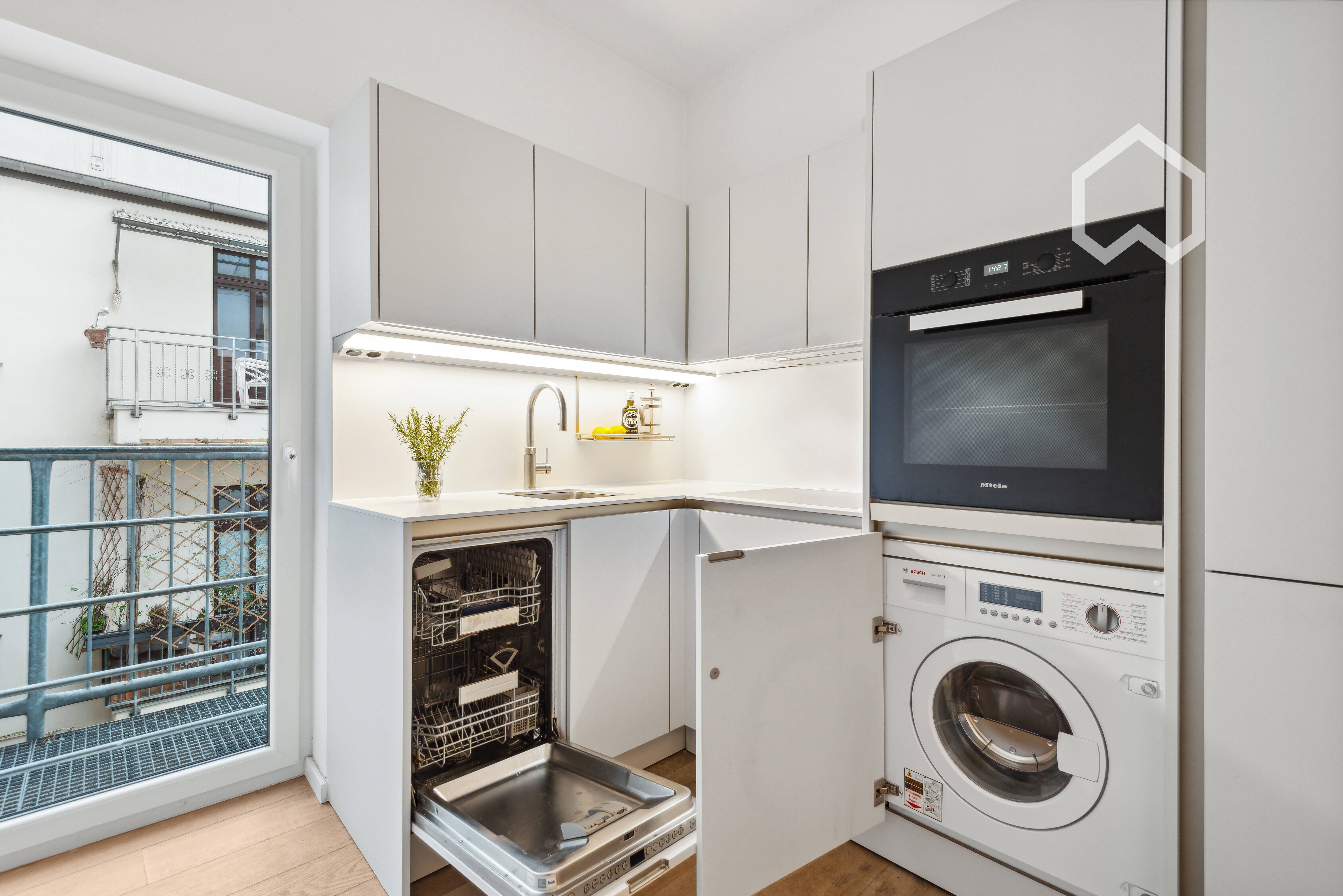 Spacious Maisonette Apartment In Düsseldorf-Bilk - 77sqm Of Comfort And Style! - 12