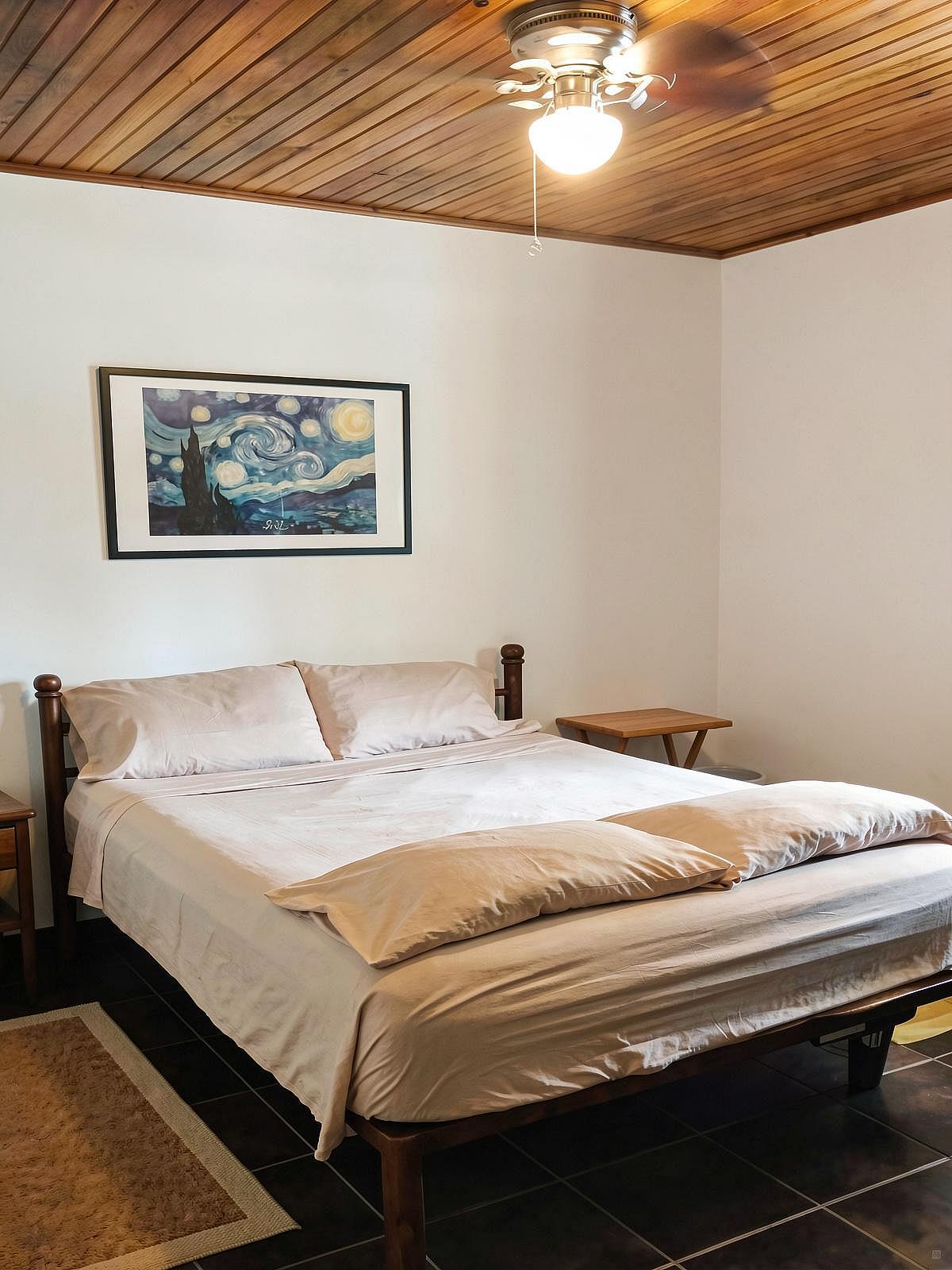 Downstairs Private W/ Ensuite - 2