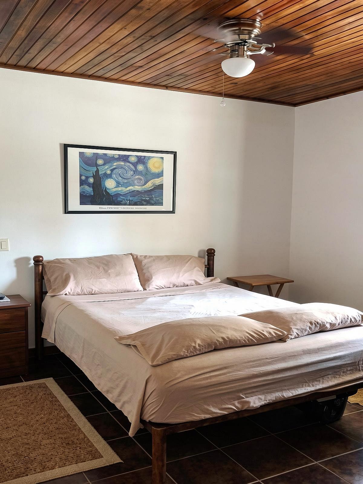 Downstairs Private W/ Ensuite - 3