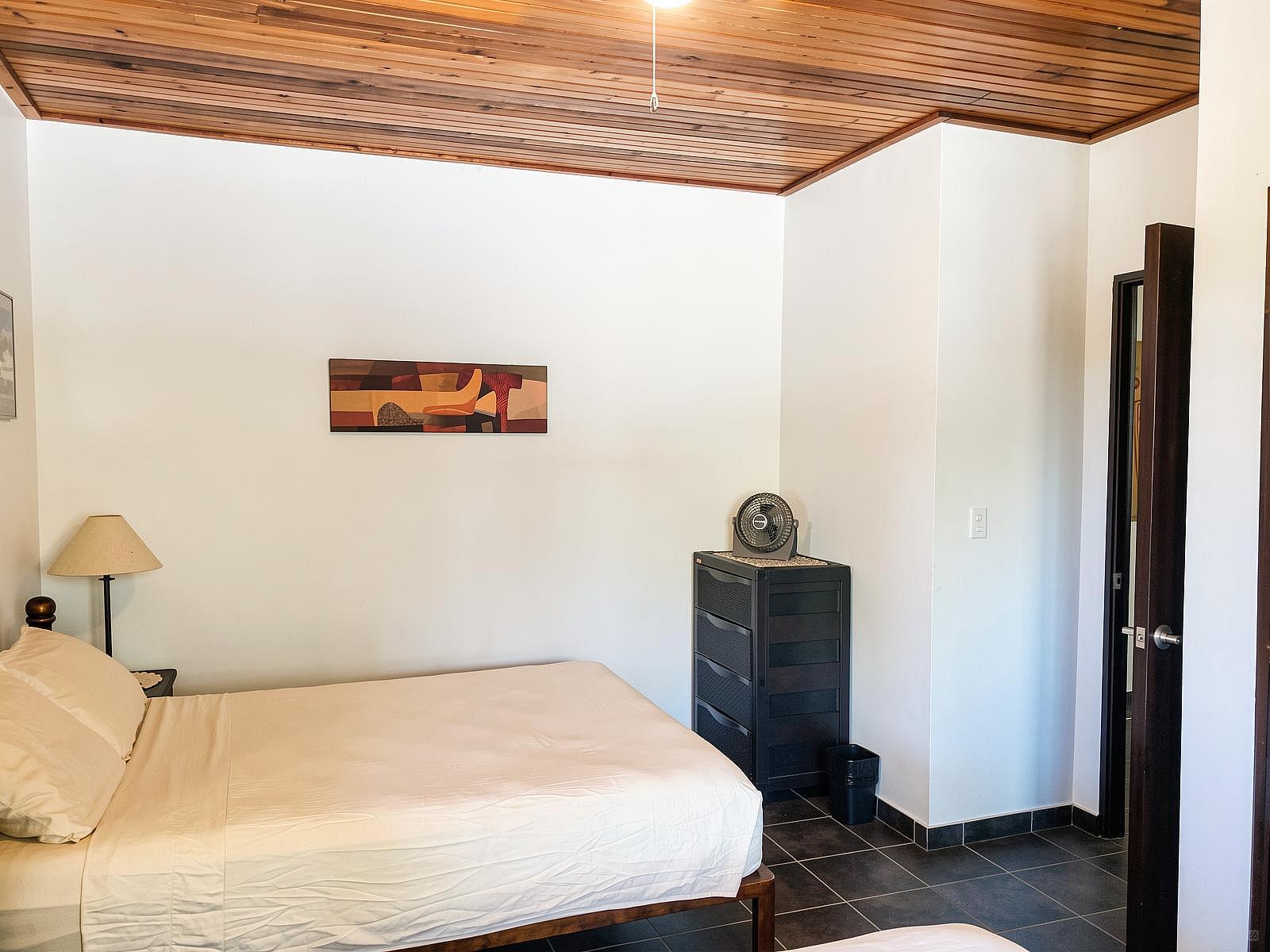 Downstairs - Shared W/ Ensuite - 5