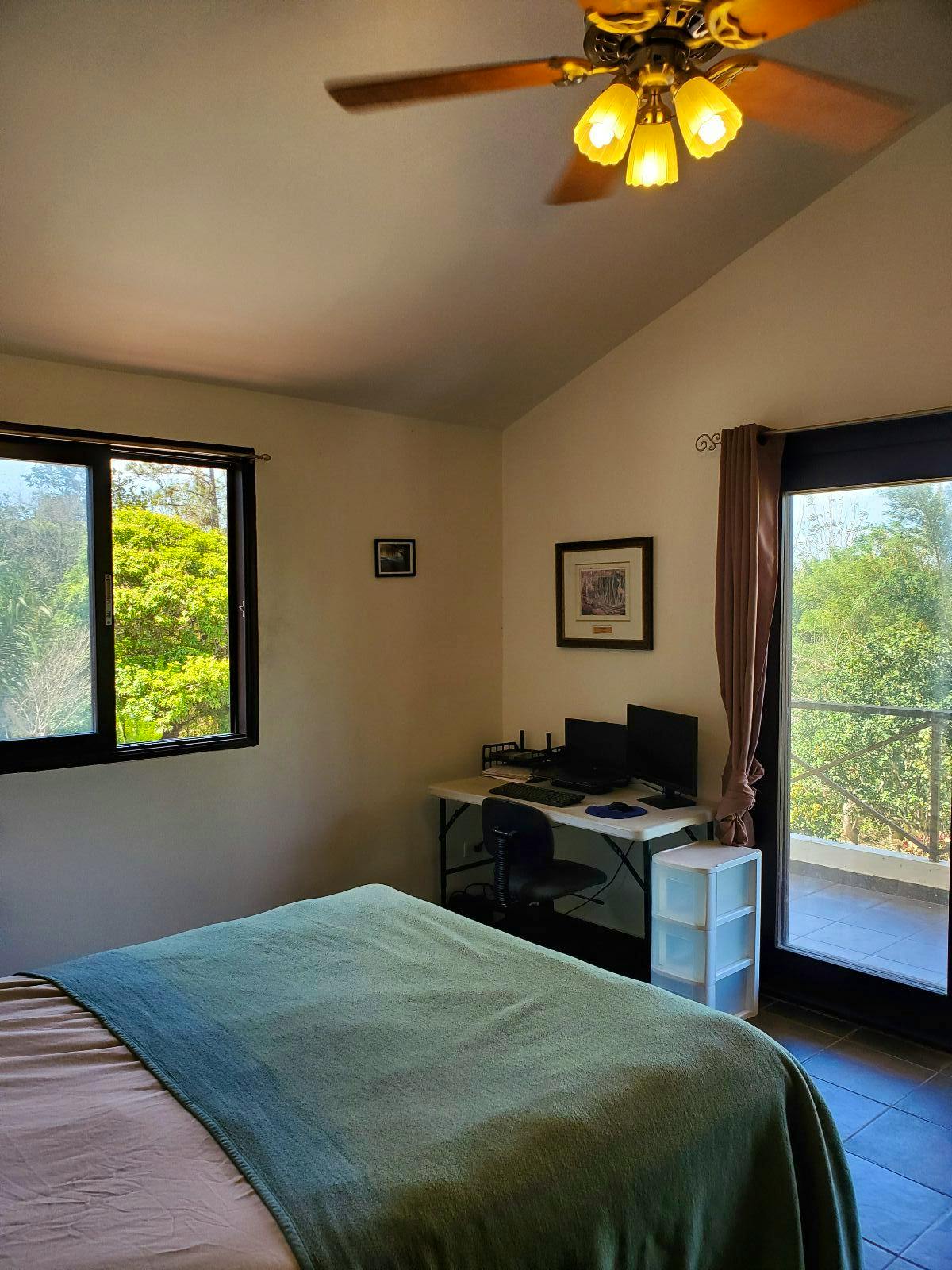 Private - Upstairs - Traditional Country House w/ Coworking - Gallery - 34