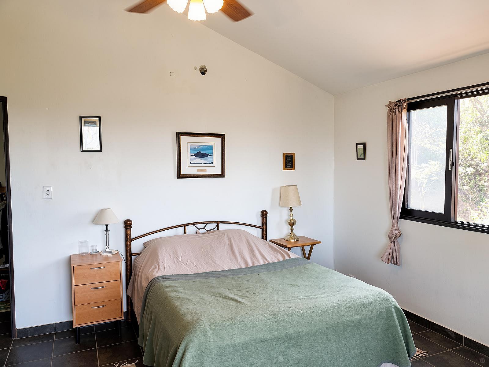 Private - Upstairs - Traditional Country House w/ Coworking - Gallery - 73