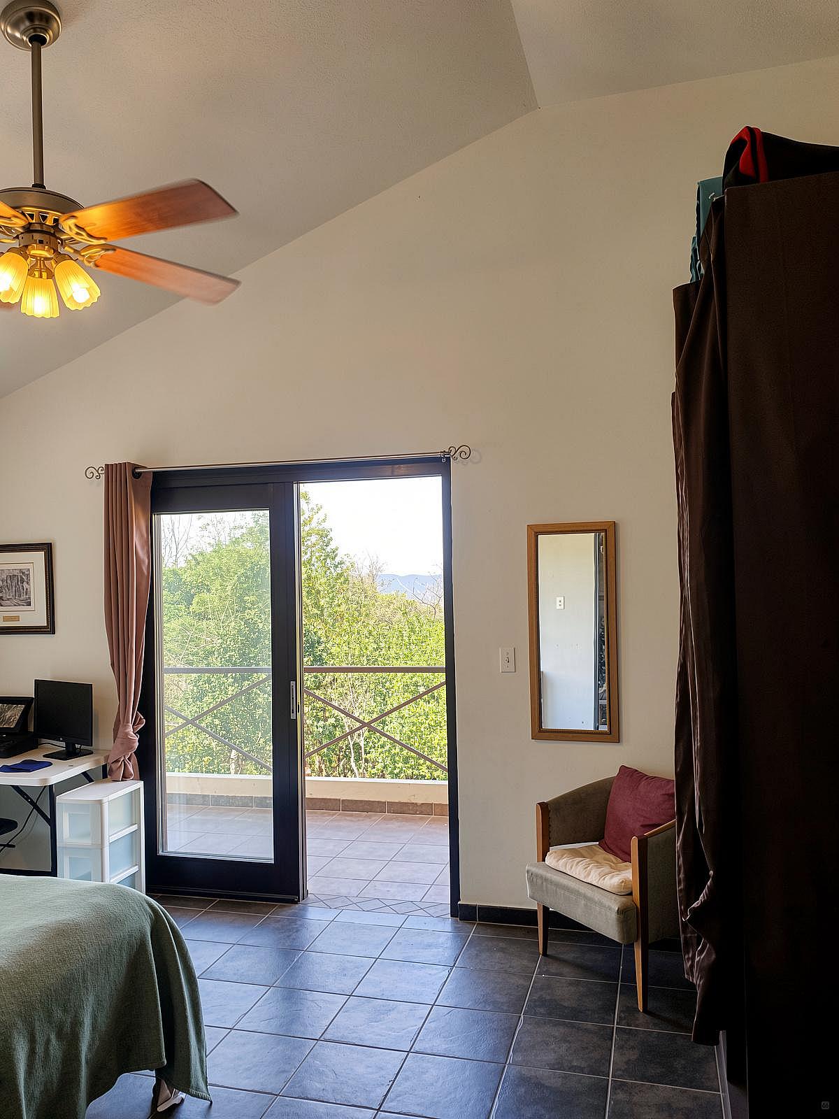 Private - Upstairs - Traditional Country House w/ Coworking - Gallery - 72