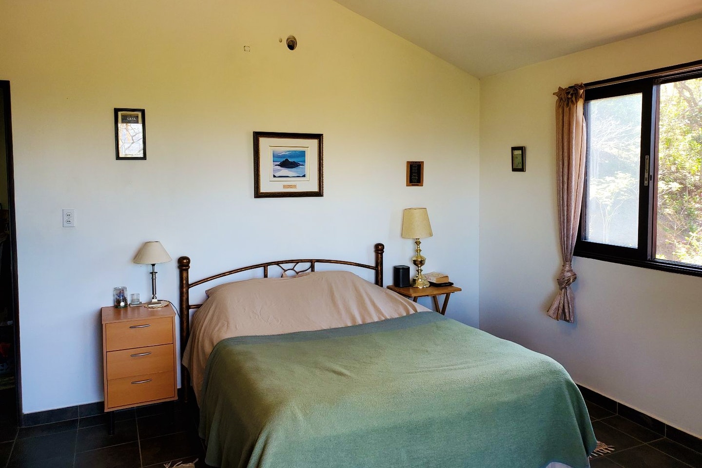 Private - Upstairs - Traditional Country House w/ Coworking - Gallery - 3