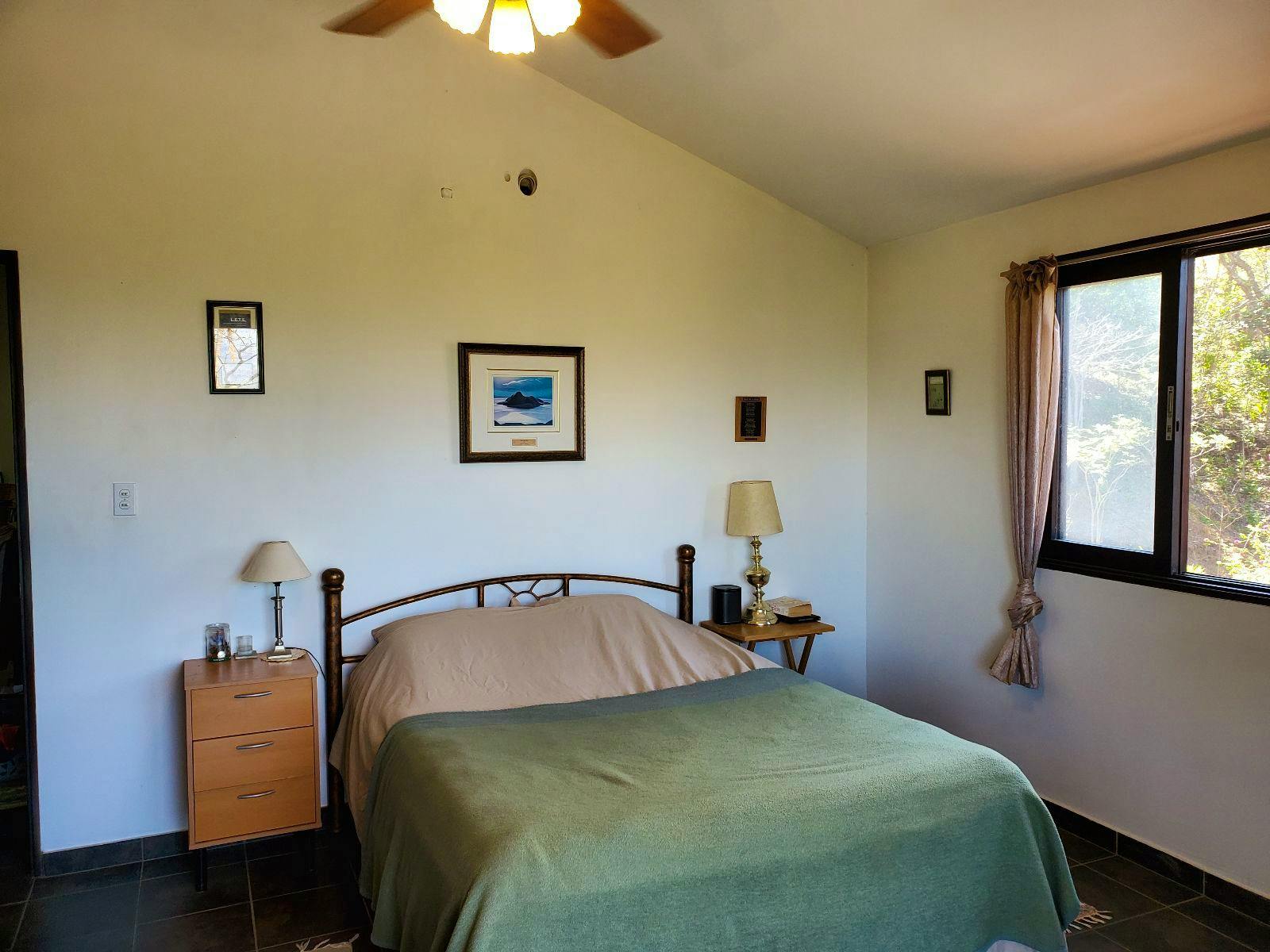 Private - Upstairs - Traditional Country House w/ Coworking - Gallery - 31