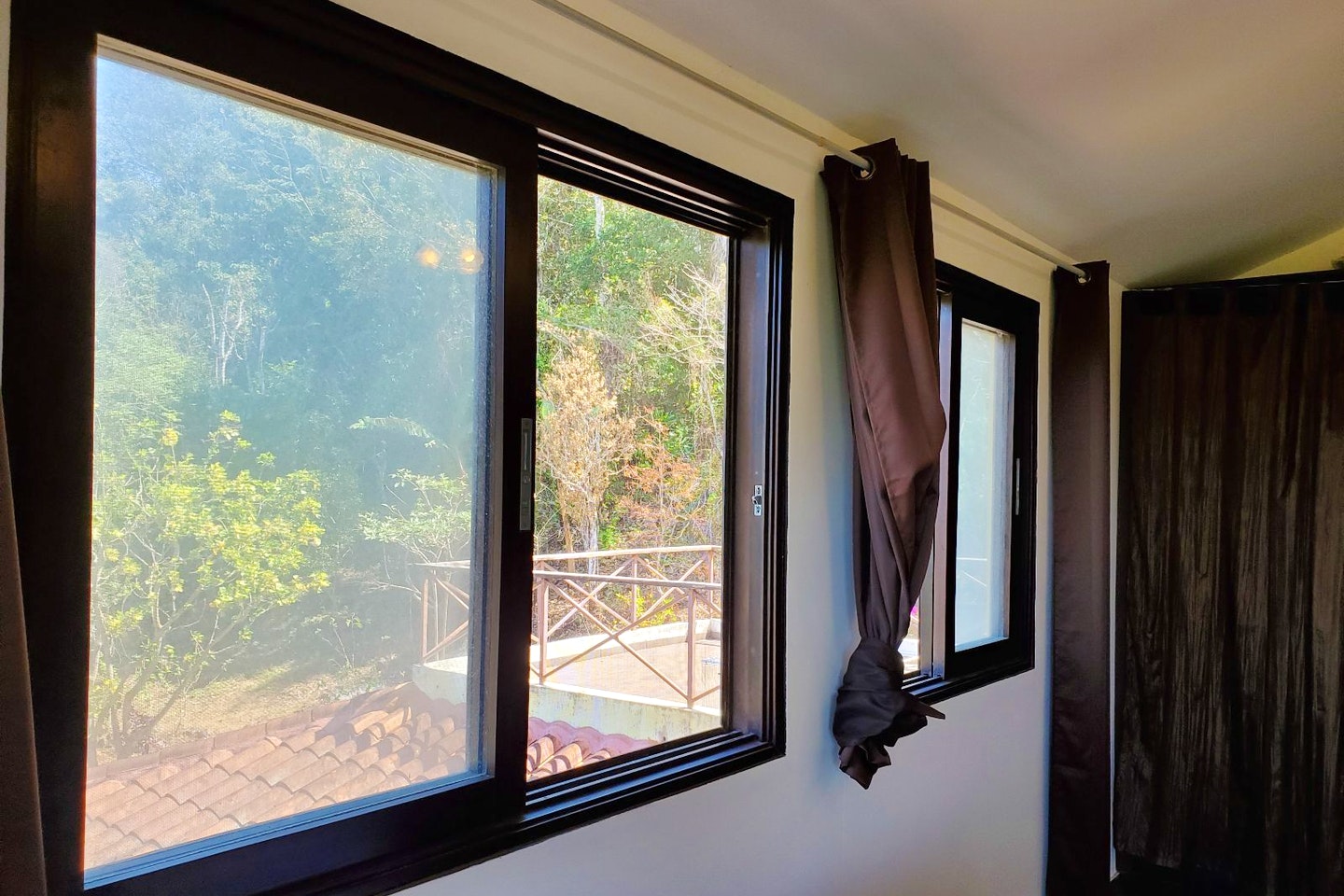 Private - Upstairs Master - Traditional Country House w/ Coworking - Gallery - 12