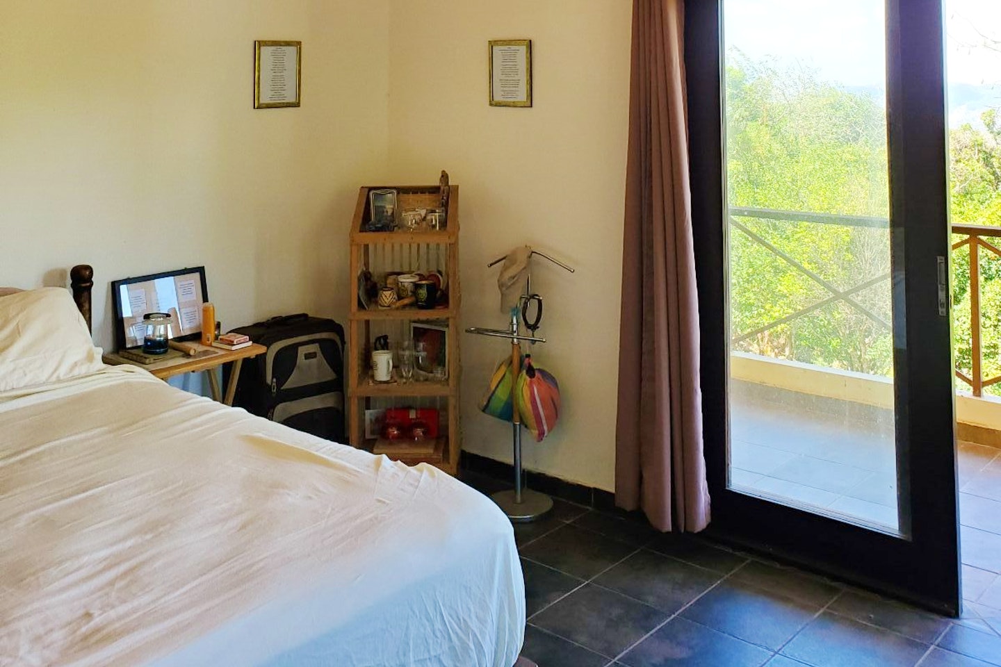 Private - Upstairs Master - Traditional Country House w/ Coworking - Gallery - 6