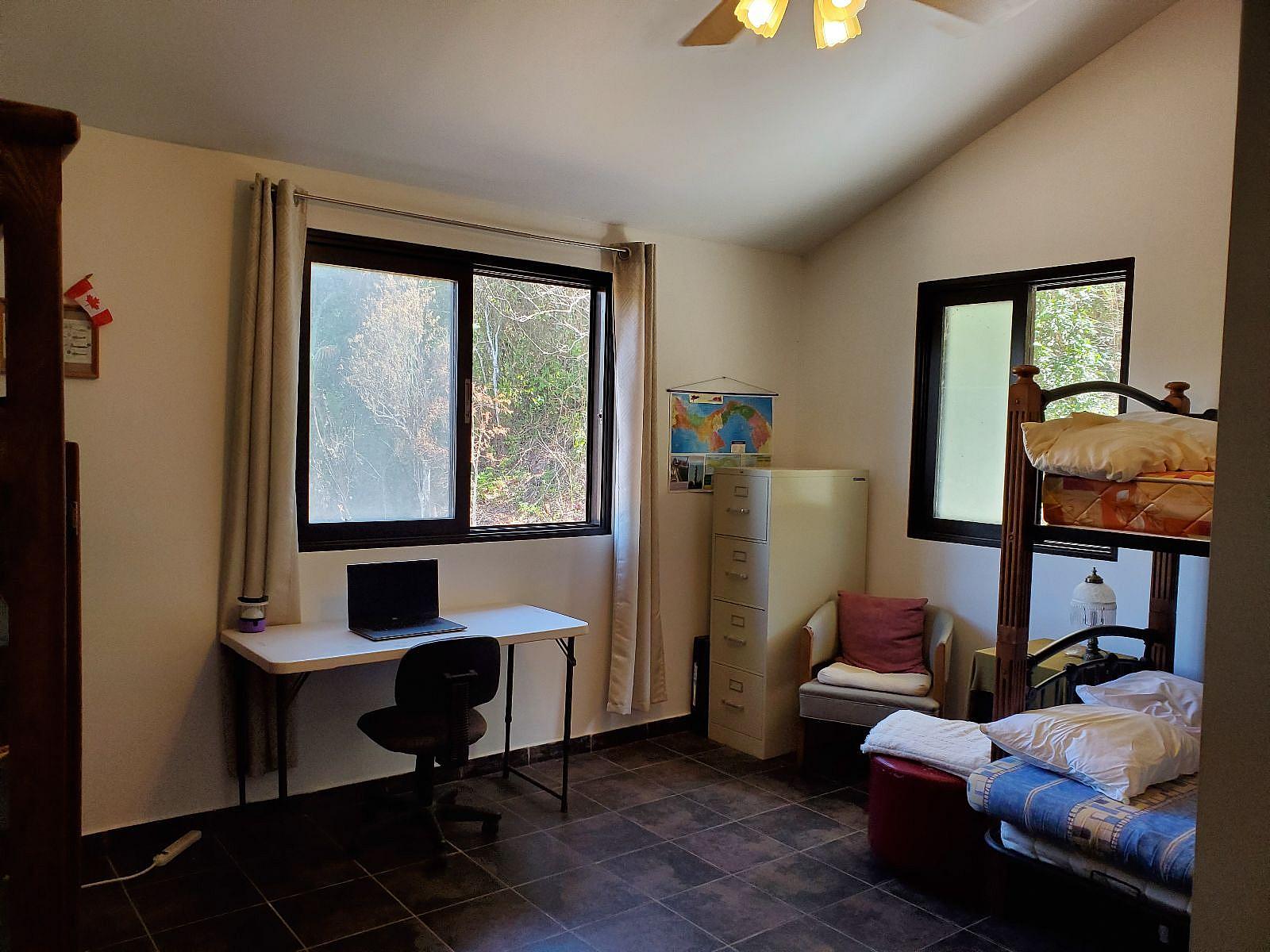 Upstairs - Shared - Traditional Country House w/ Coworking - Gallery - 17