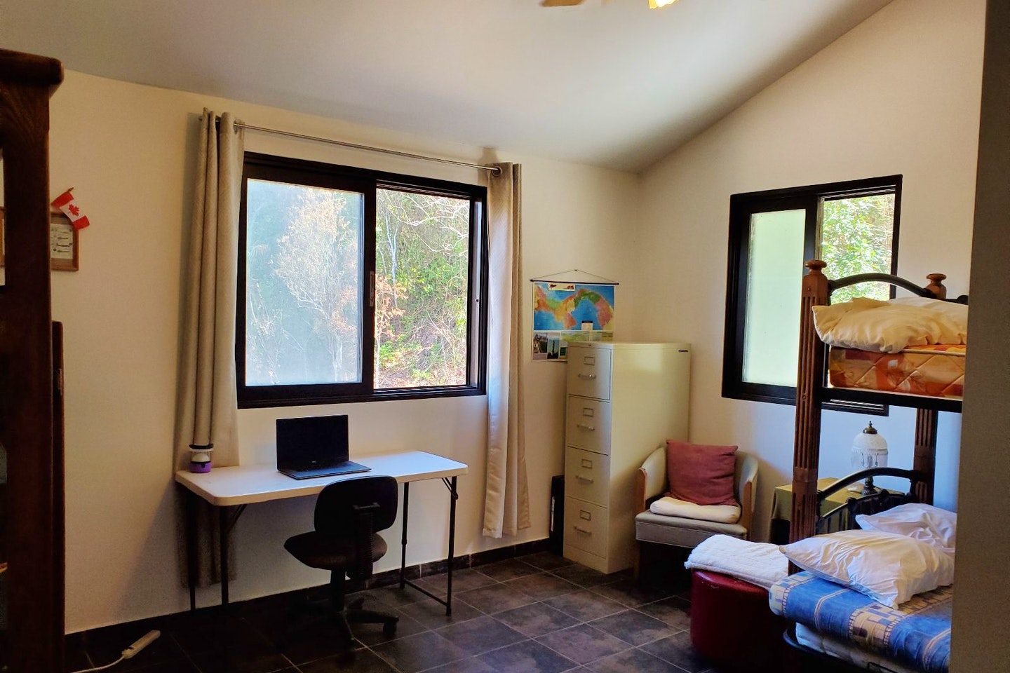 Upstairs - Shared - Traditional Country House w/ Coworking - Gallery - 1