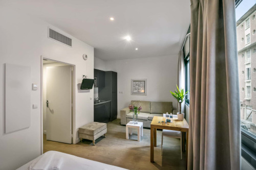 Studio supérieur meublé de 25m² à Lourdes - Gallery - 2