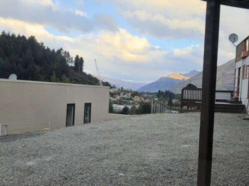 Private room - Free Parking  - Gallery - 3