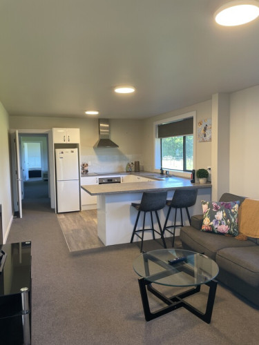 Self-contained Unit - Gallery - 2