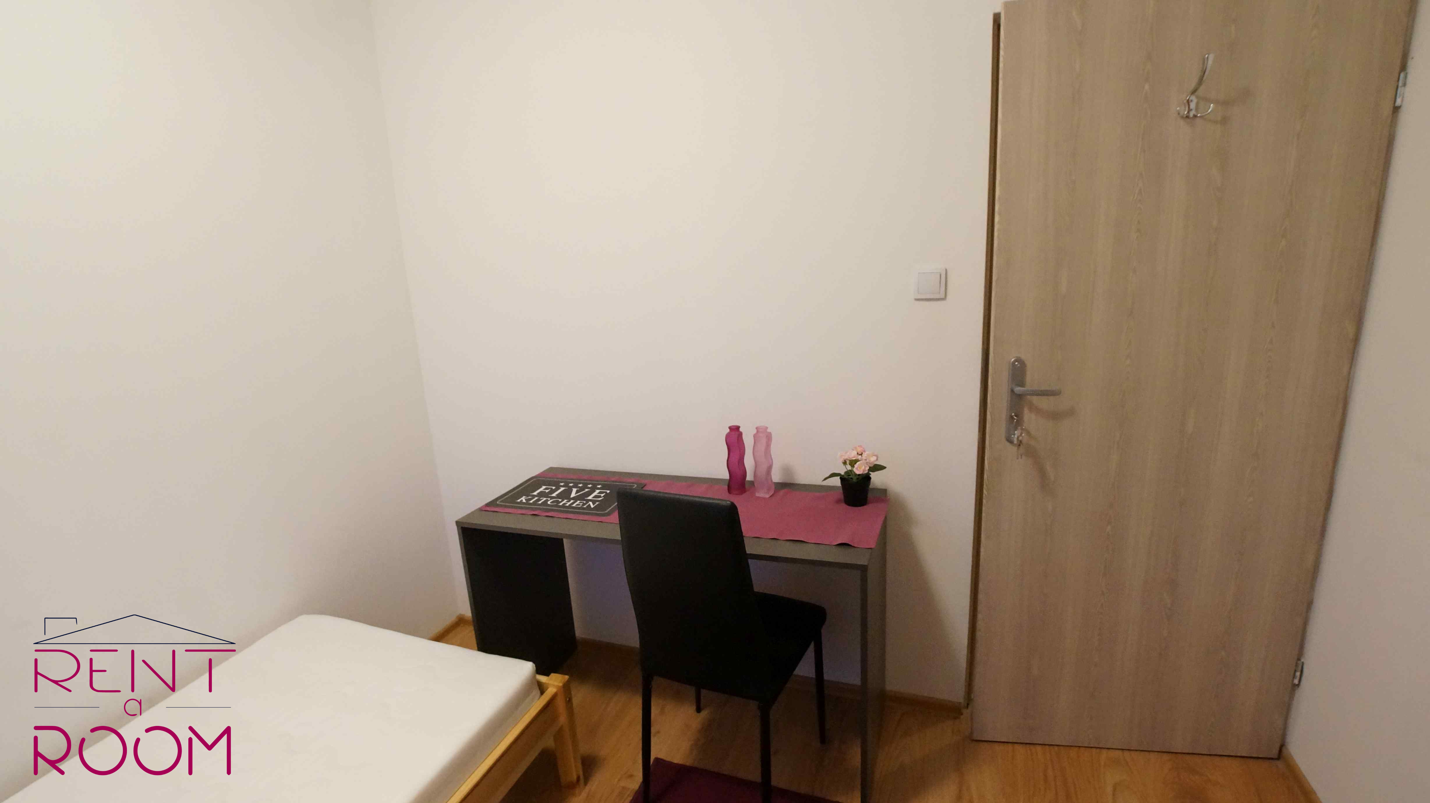 TARNINOWA 1 RADOGOSZCZ ROOM NO.13 - 7