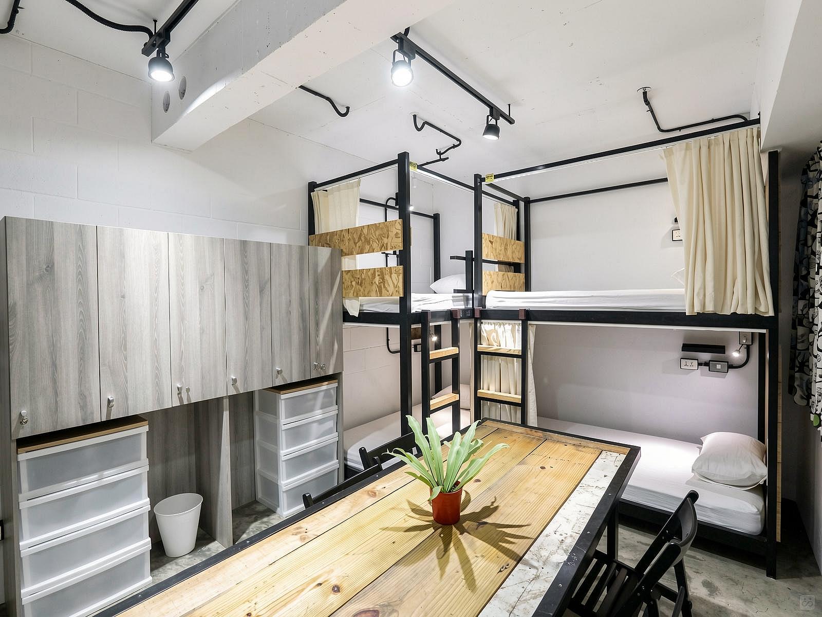  A - Bed In A 4-Bed Male Only Room  -  Austere & Minimalist Styled Apt. w/ Workspace  - Gallery -  2