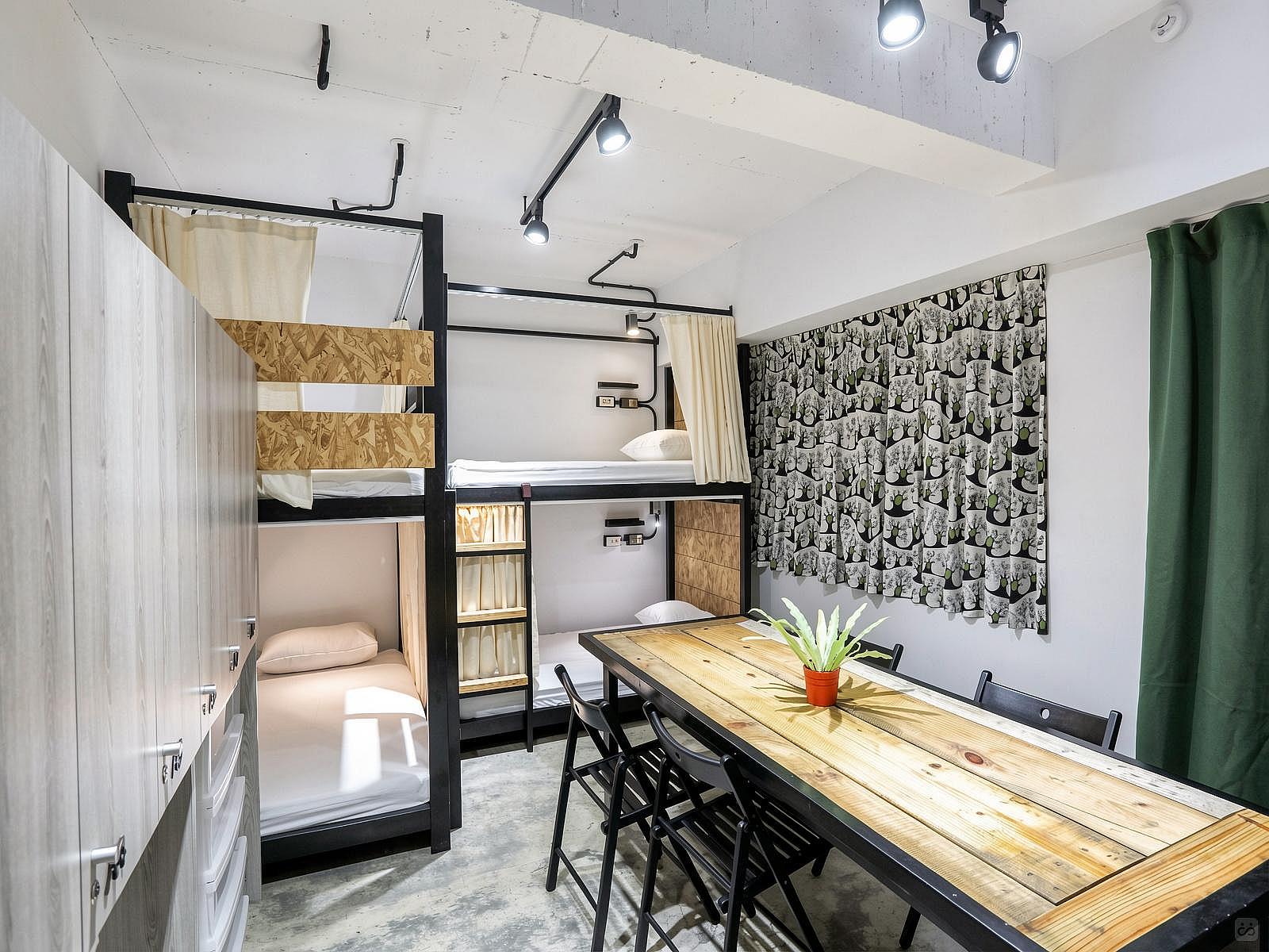  A - Bed In A 4-Bed Male Only Room  -  Austere & Minimalist Styled Apt. w/ Workspace  - Gallery -  3