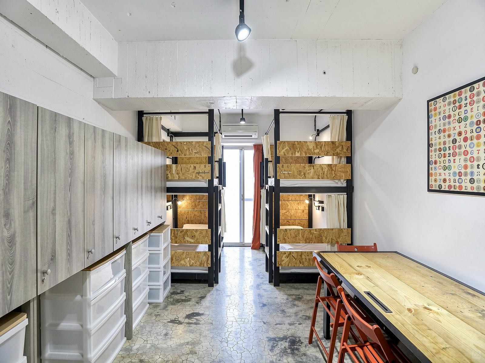  D - Bed In A 4-Bed Female Only Room  -  Austere & Minimalist Styled Apt. w/ Workspace  - Gallery -  1